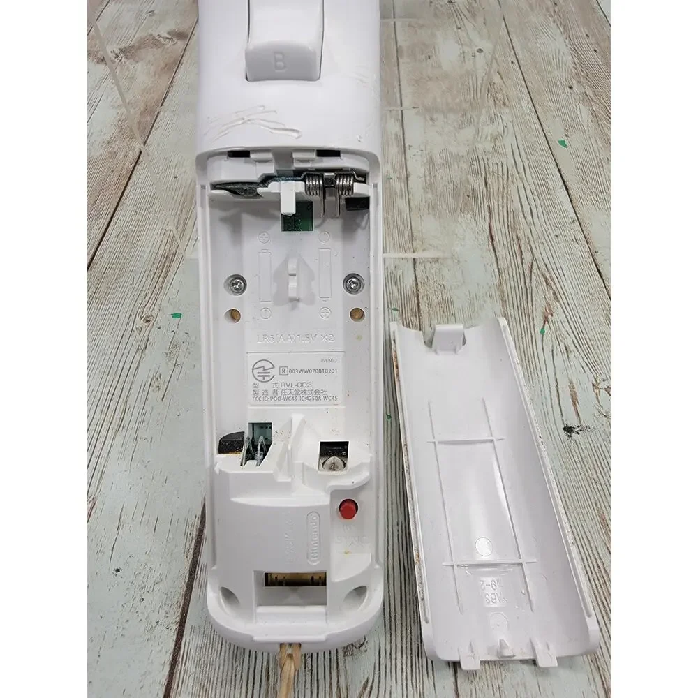 Nintendo Wii RVL-003 Wireless White W/ Strap Remote Control Tested Working